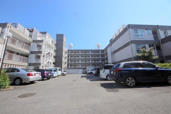 東林間コーポラスＡ棟