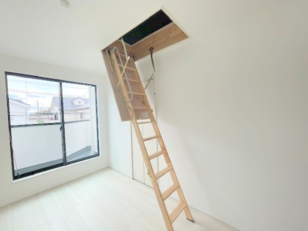 座間市明王 新築分譲住宅 A号棟(収納)