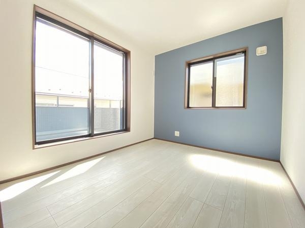 横浜市戸塚区戸塚町 新築戸建(洋室)