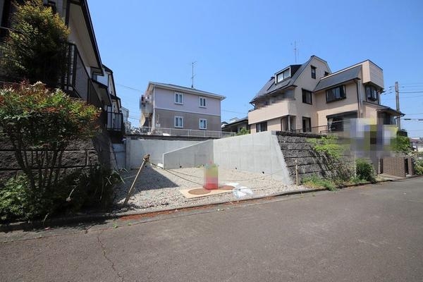 座間市緑ケ丘１丁目の土地