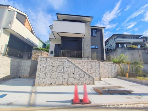 横浜市青葉区荏子田1丁目3期　新築分譲住宅　2号棟