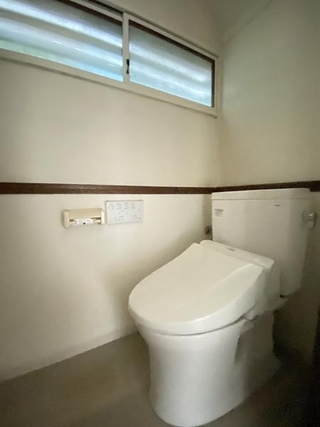 横浜市戸塚区深谷町の中古一戸建て(トイレ)