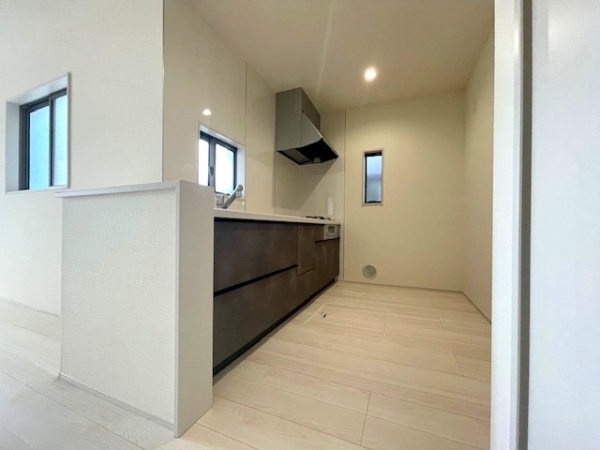 座間市小松原1丁目　新築分譲住宅