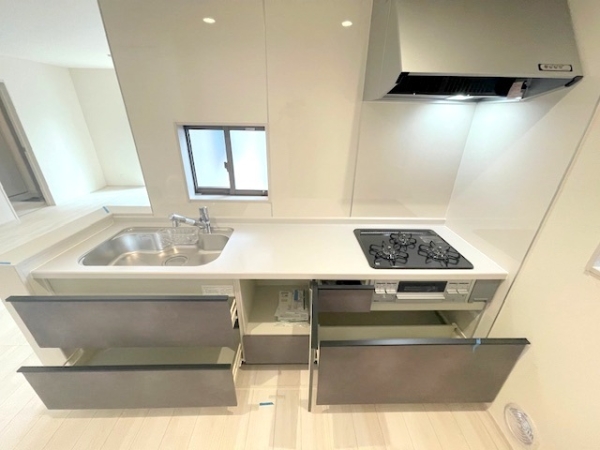 座間市小松原1丁目　新築分譲住宅