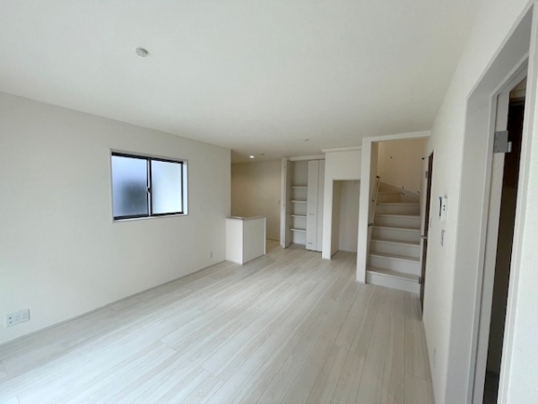 座間市小松原1丁目　新築分譲住宅