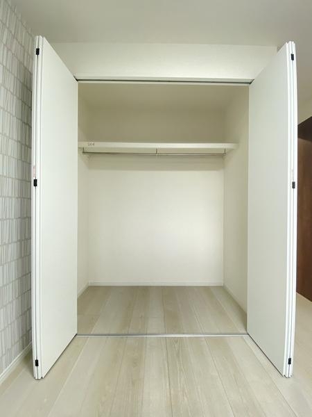 県ドリームハイツ17号棟(収納)