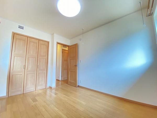 横浜市泉区下和泉1丁目の中古一戸建て(洋室)