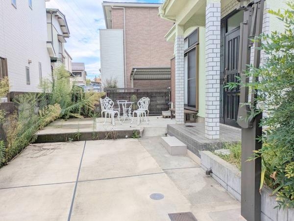 相模原市南区双葉2丁目の中古一戸建て(庭)