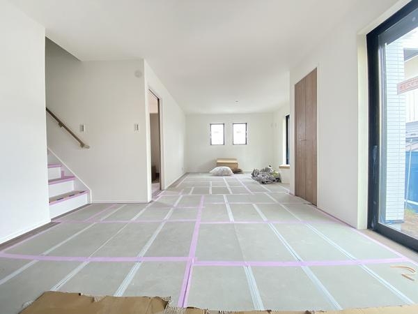 横浜市泉区中田北３丁目　新築戸建　全２棟　１号棟