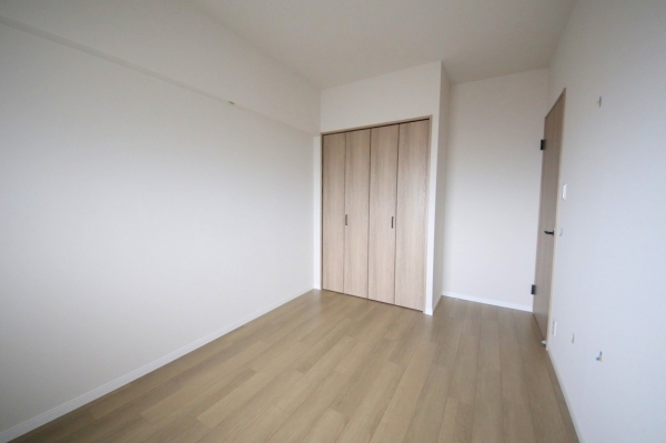 ハイネスアミティ鶴間弐番館