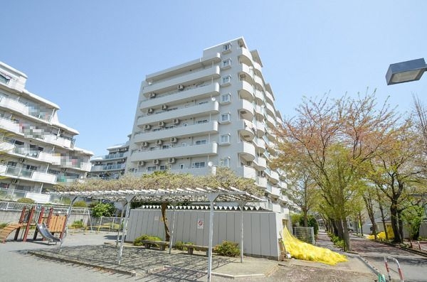 ハイネスアミティ鶴間弐番館