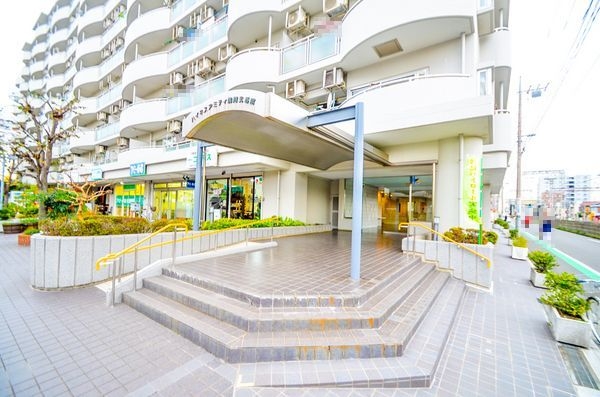 ハイネスアミティ鶴間弐番館