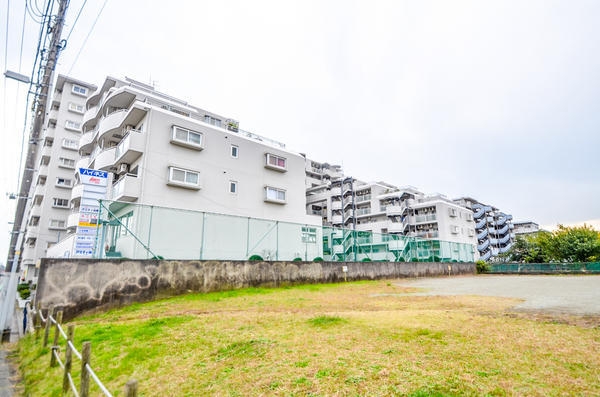 ハイネスアミティ鶴間弐番館