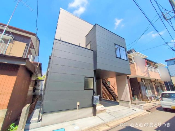 相模原市南区東林間7丁目　新築分譲住宅