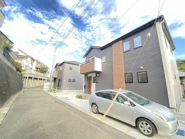 横浜市戸塚区名瀬町　新築戸建　全２棟　１号棟