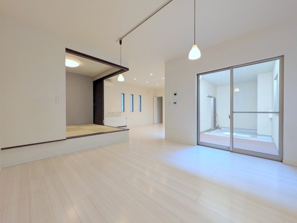 相模原市南区東林間2丁目　中古戸建