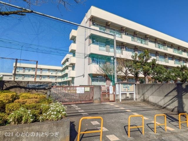 町田市忠生１丁目の中古一戸建て(町田市立山崎小学校)