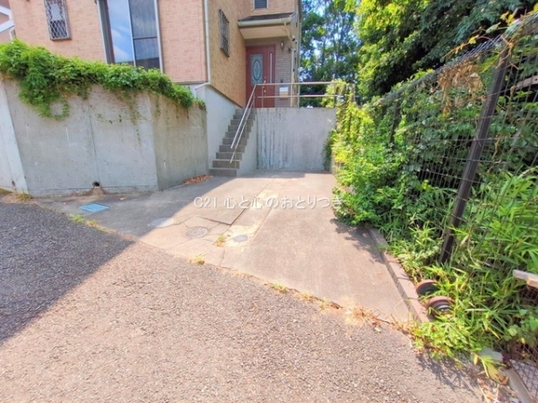 町田市小山町の中古一戸建て