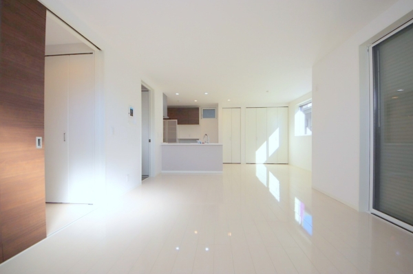 大和市南林間8丁目II期　新築分譲住宅　C号棟