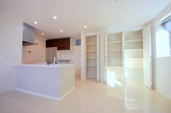 大和市南林間8丁目II期　新築分譲住宅　C号棟