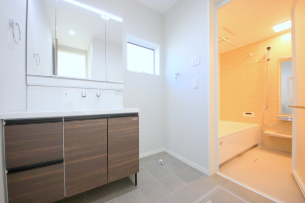 大和市南林間8丁目II期　新築分譲住宅　C号棟