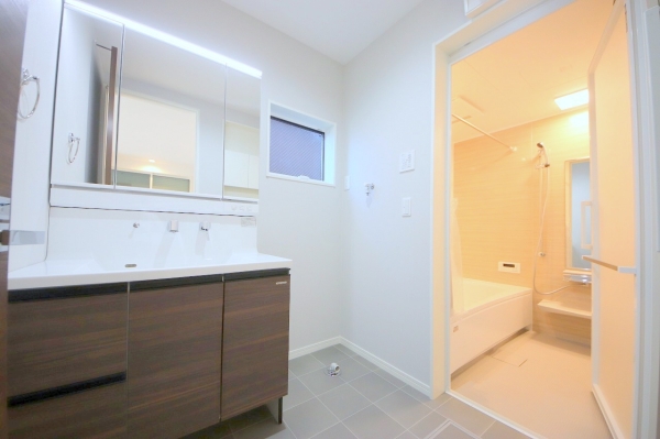 大和市南林間8丁目II期　新築分譲住宅　A号棟