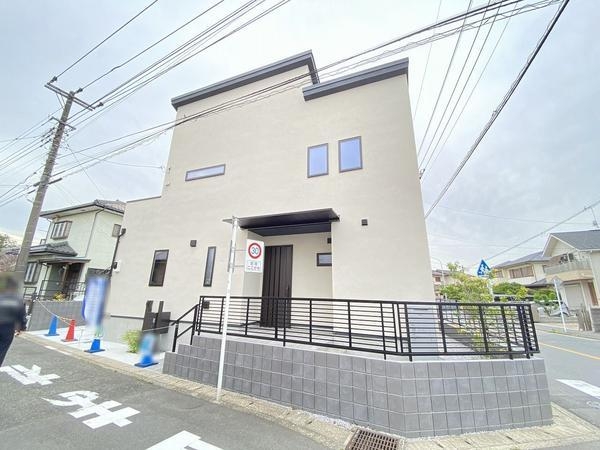 横浜市旭区万騎が原　新築戸建　全２棟　１号棟