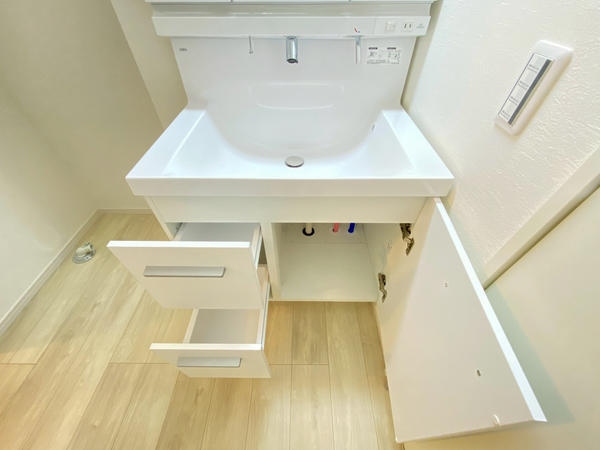 大和市福田5丁目7期　新築分譲住宅　3号棟