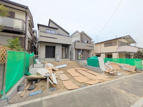 町田市成瀬台2丁目2期　新築分譲住宅　2号棟