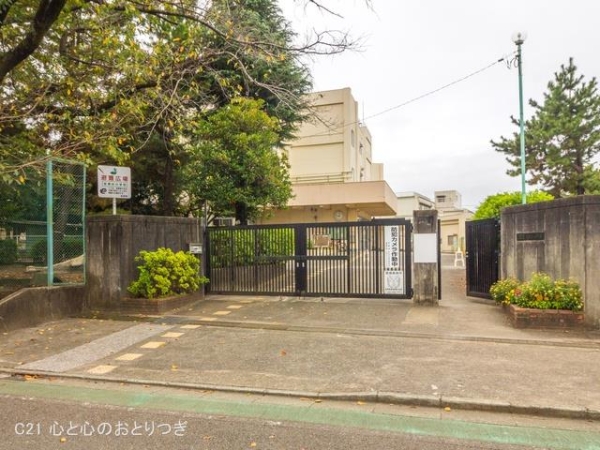 町田市成瀬台2丁目2期　新築分譲住宅　2号棟(町田市立成瀬台小学校)
