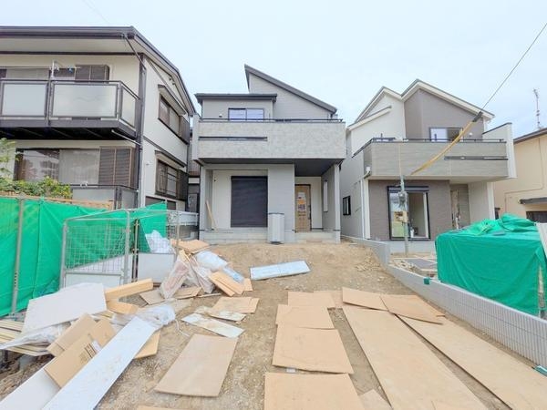 町田市成瀬台2丁目2期　新築分譲住宅　2号棟