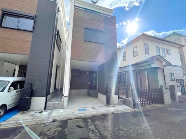 相模原市南区南台2丁目1期　新築分譲住宅　2号棟