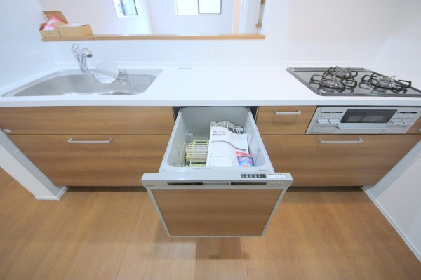 相模原市南区南台2丁目1期　新築分譲住宅　2号棟