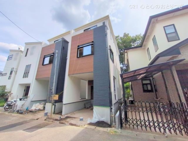 相模原市南区南台2丁目1期　新築分譲住宅　2号棟