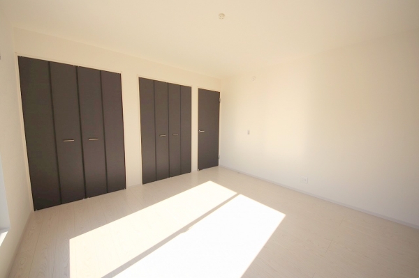 座間市南栗原6丁目　新築戸建　全2棟　2号棟