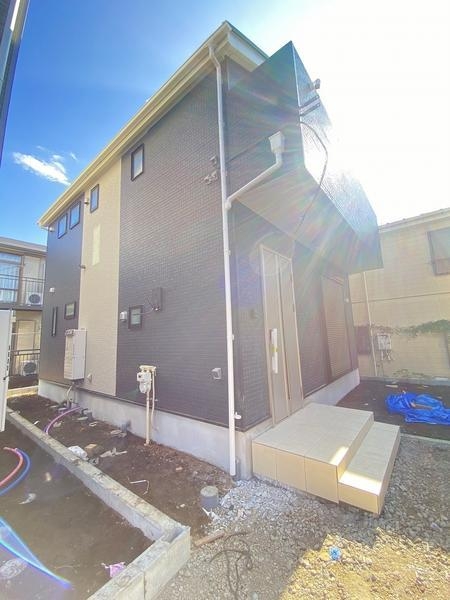横浜市瀬谷区宮沢２丁目　新築戸建　全２棟　１号棟