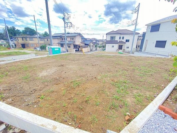 横浜市戸塚区戸塚町の土地