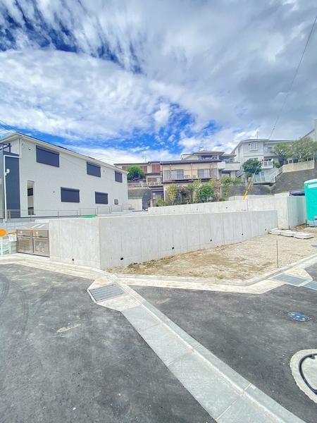 横浜市戸塚区戸塚町の土地