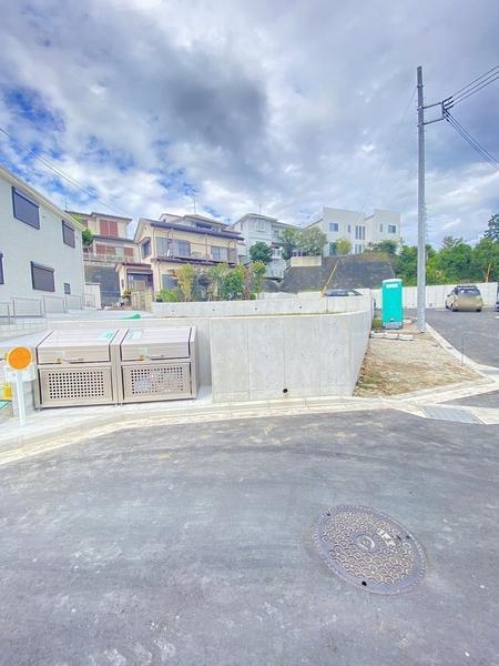 横浜市戸塚区戸塚町の土地