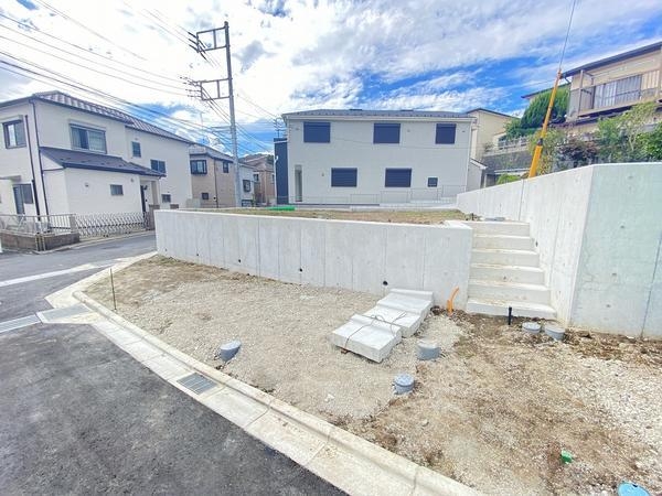 横浜市戸塚区戸塚町の土地