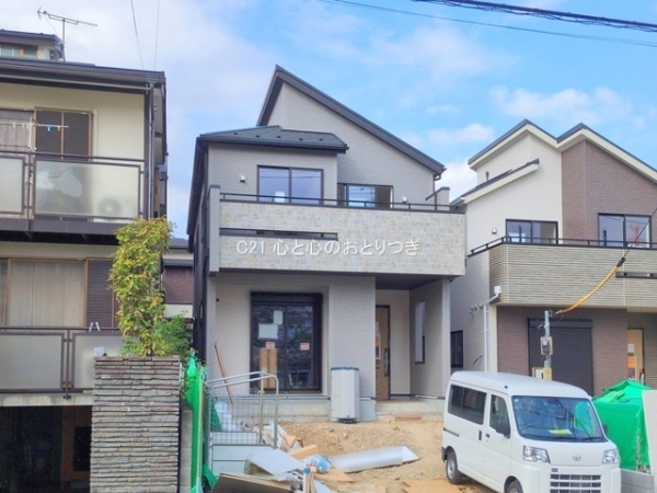 町田市成瀬台2丁目2期　新築分譲住宅　2号棟