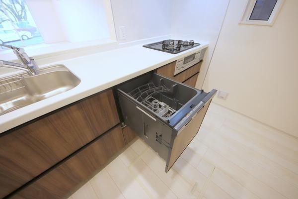 町田市成瀬台2丁目2期　新築分譲住宅　2号棟