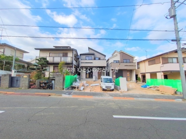 町田市成瀬台2丁目2期　新築分譲住宅　2号棟