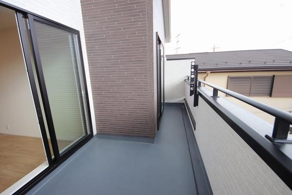 町田市成瀬台2丁目2期　新築分譲住宅　1号棟