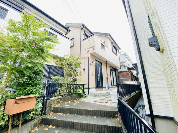 綾瀬市落合北５丁目の中古一戸建て