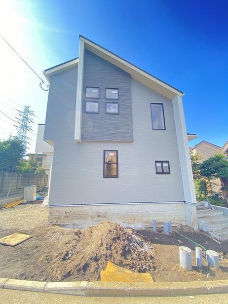 横浜市戸塚区汲沢６丁目　新築戸建　全２棟　１号棟