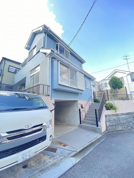 横浜市泉区白百合３丁目の中古一戸建て