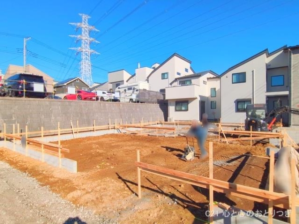 横浜市青葉区あざみ野南4丁目　新築分譲住宅　2号棟