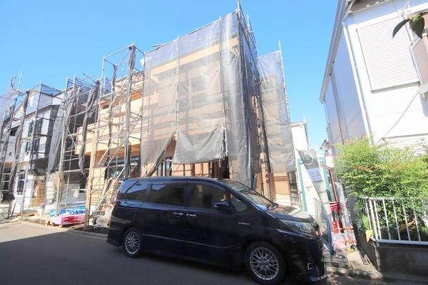 相模原市南区東林間6丁目　新築分譲住宅　B号棟