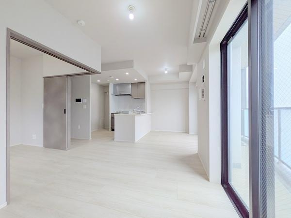 ユニハイム町田(リビング)